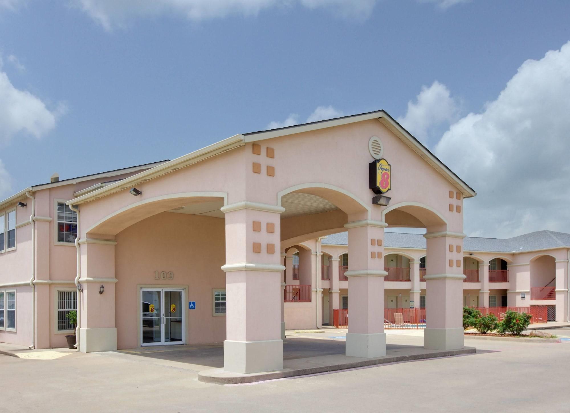 Super 8 By Wyndham Forney/East Dallas Exterior foto